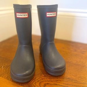 Blue Hunter Toddler Rainbows - size 10